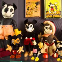 Look Closer: Mickey Mouse Memorabilia from the 1920s & 30s